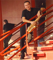 Manu maugain accordéoniste musicien